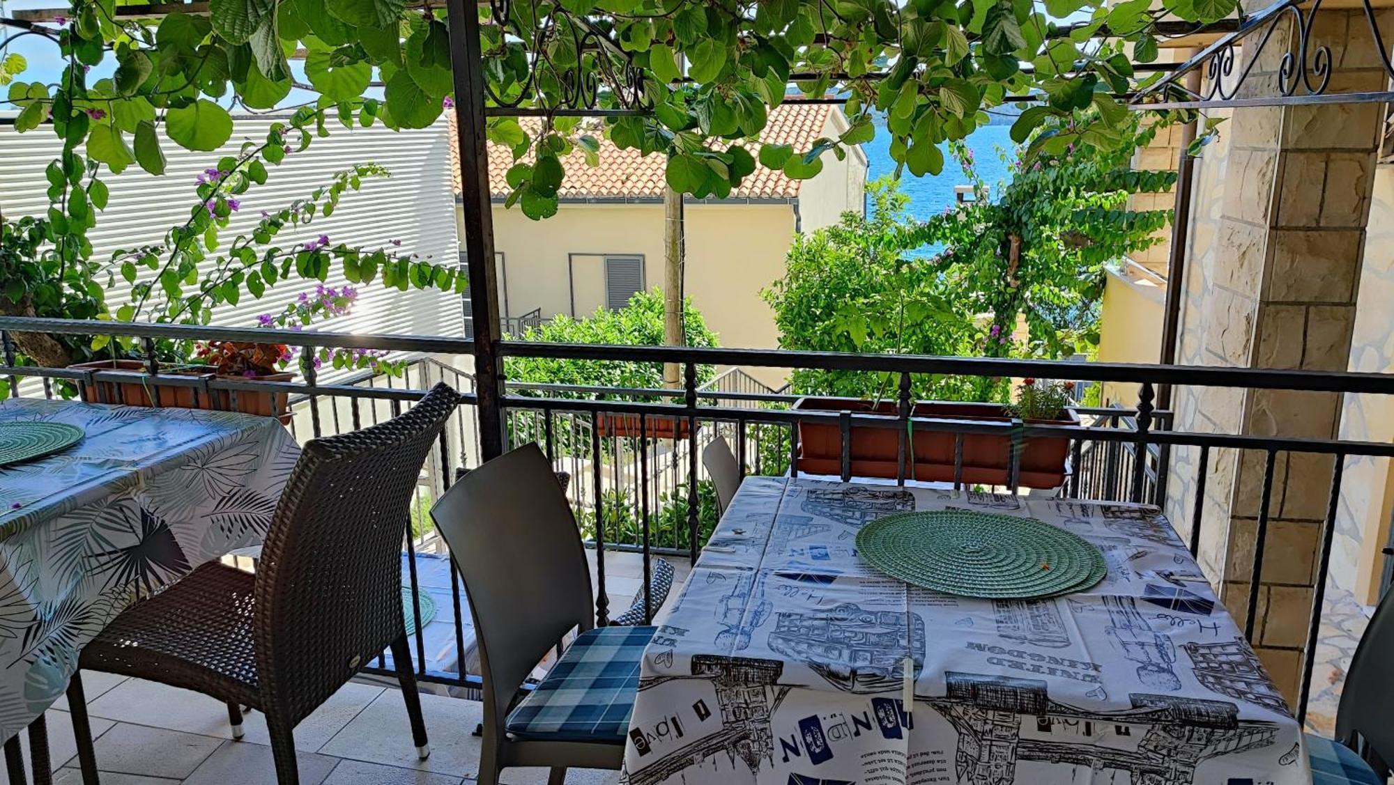 Villa Penava, Private Beach, Pool And 7Min To Trogir Habitación foto